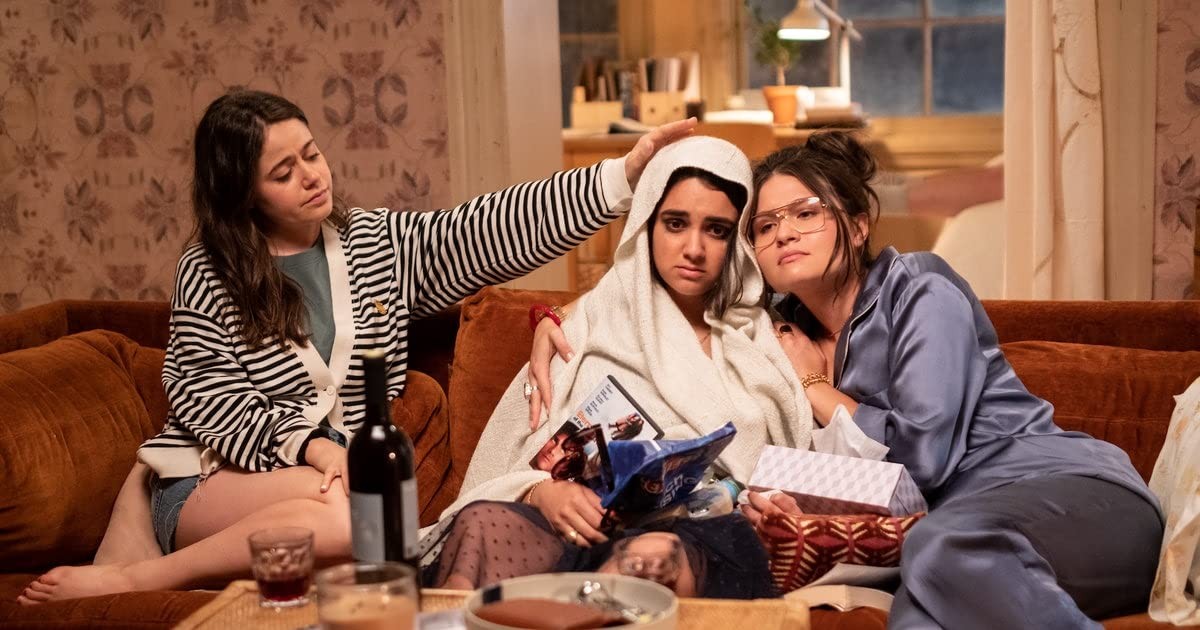 Фильм Галерея разбитых сердец (2020). Кадр N178958