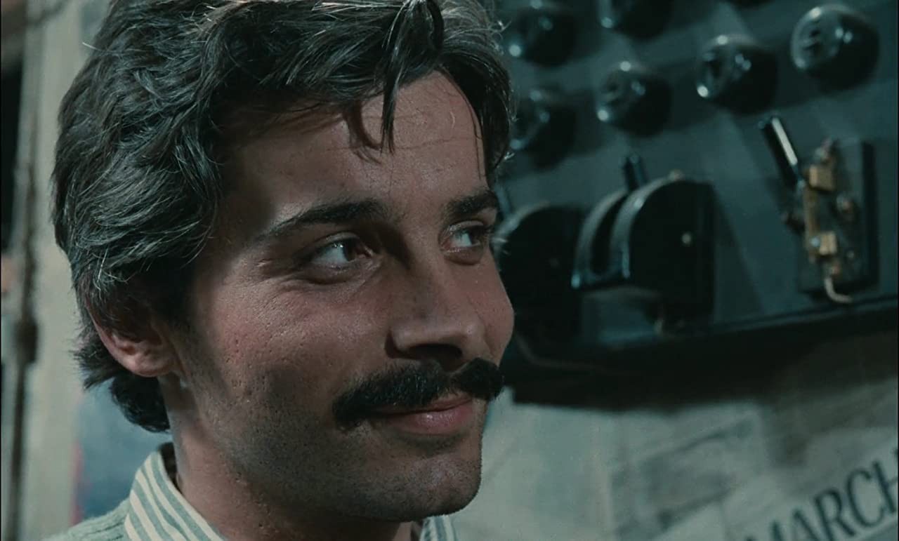 Фильм Осадное положение (1972). Кадр N180109