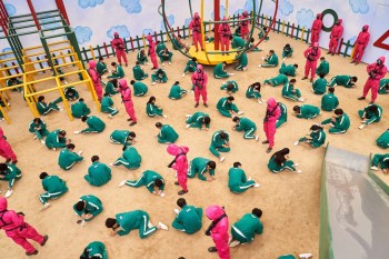 В Великобритании рекомендовали оградить детей от "Игры в кальмара" 
