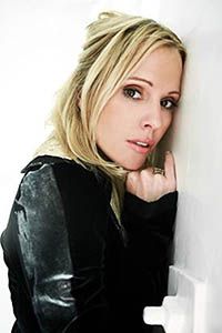 Эмма Колфилд (Emma Caulfield)