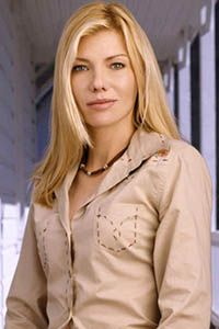Стефани Нижник (Stephanie Niznik)