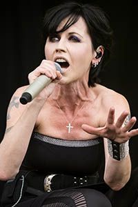 Долорес О`Риордан / Dolores O`Riordan