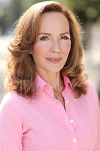 Лаура Солтис (Laura Soltis)