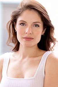 Оливия Грэйс Эпплгейт (Olivia Grace Applegate)