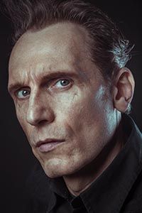 Джулиан Блич (Julian Bleach) Джулиан Блич (Julian Bleach)