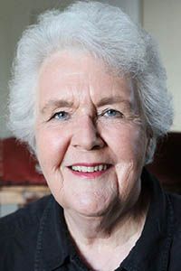 Стефани Коул (Stephanie Cole)