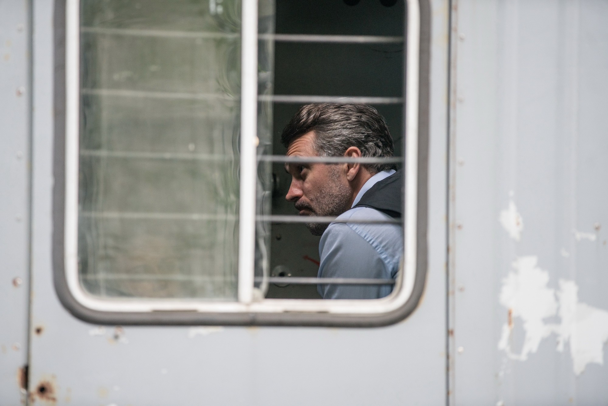 Сериал Под прикрытием (2021). Кадр N186820