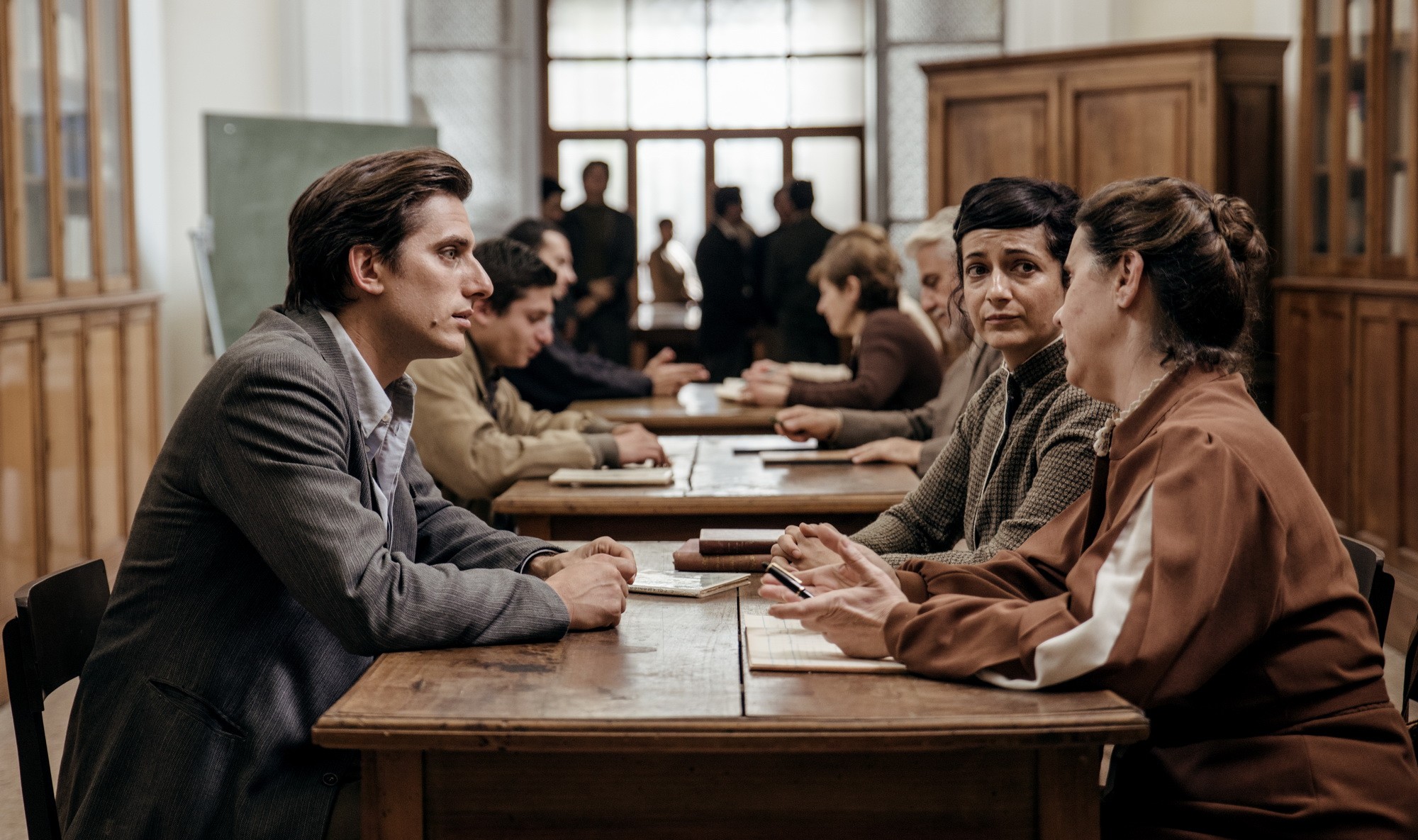 Фильм Мартин Иден (2019). Кадр N188257