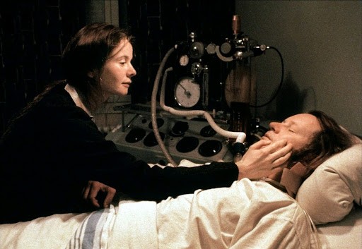 Фильм Рассекая волны (1996). Кадр N188473