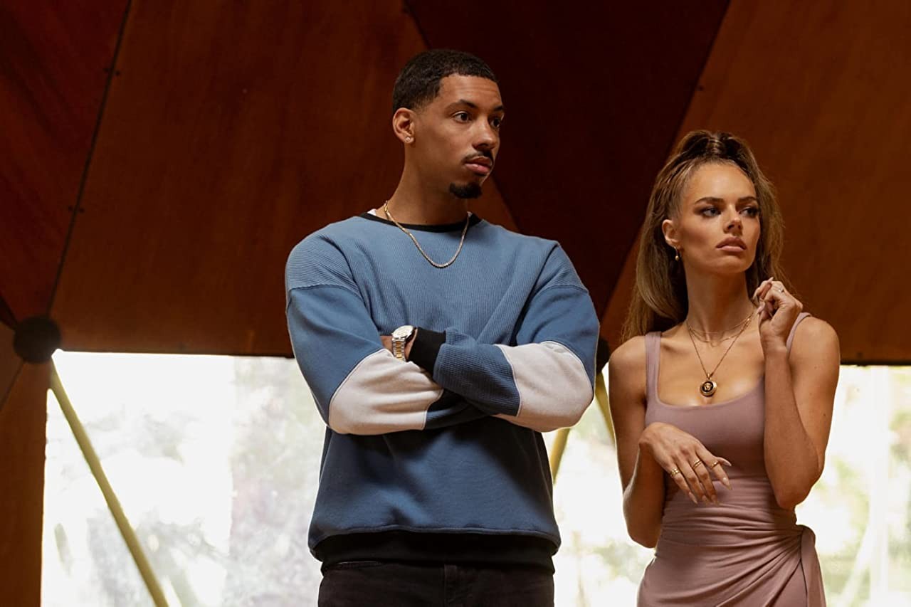 Сериал Девять идеальных незнакомцев (2021-2025). Кадр N188811