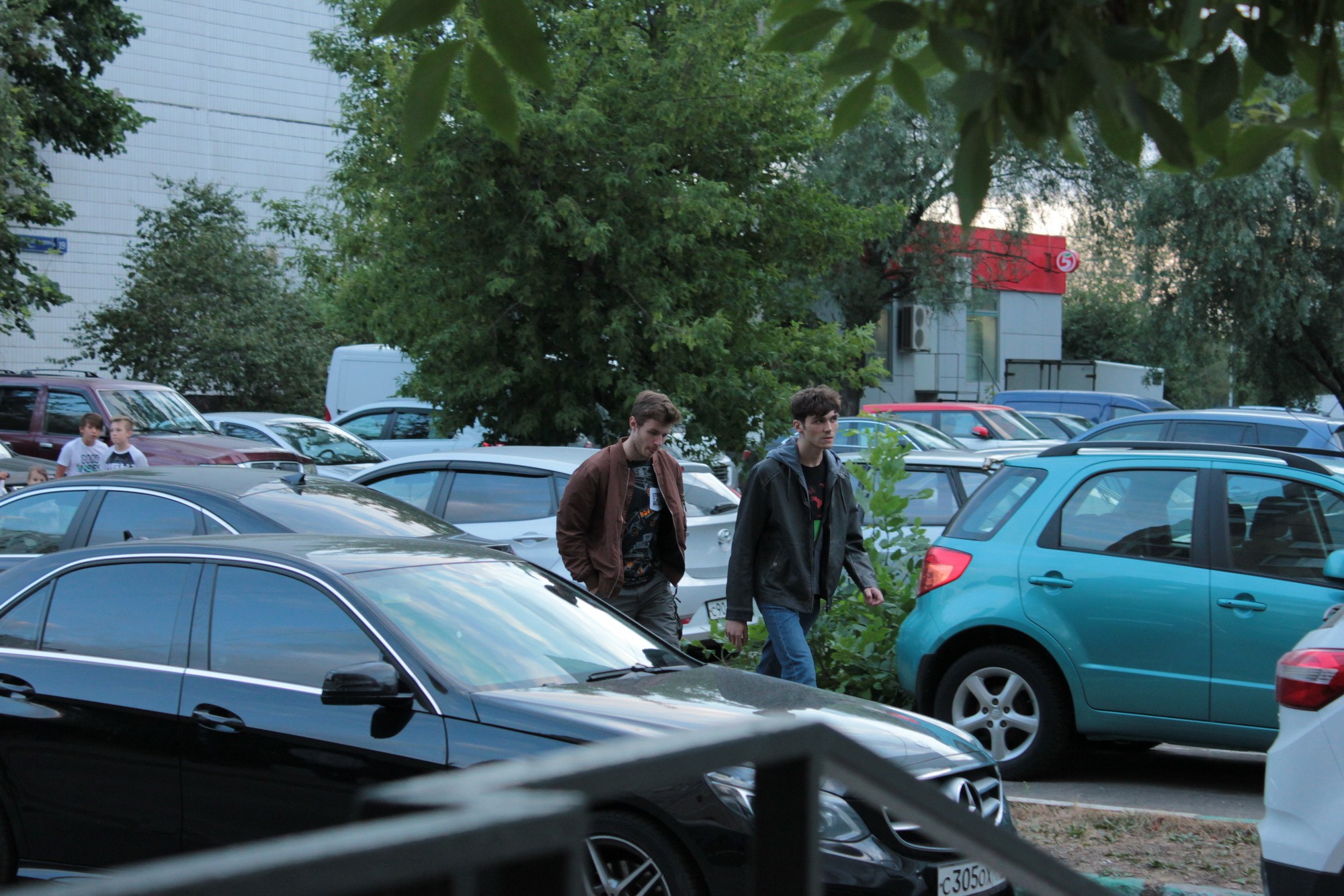 Сериал Динозавр (2017-2022). Кадр N189278