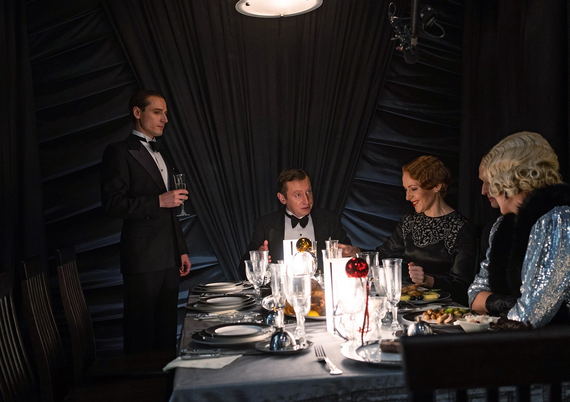 Сериал Вертинский (2021). Кадр N190063