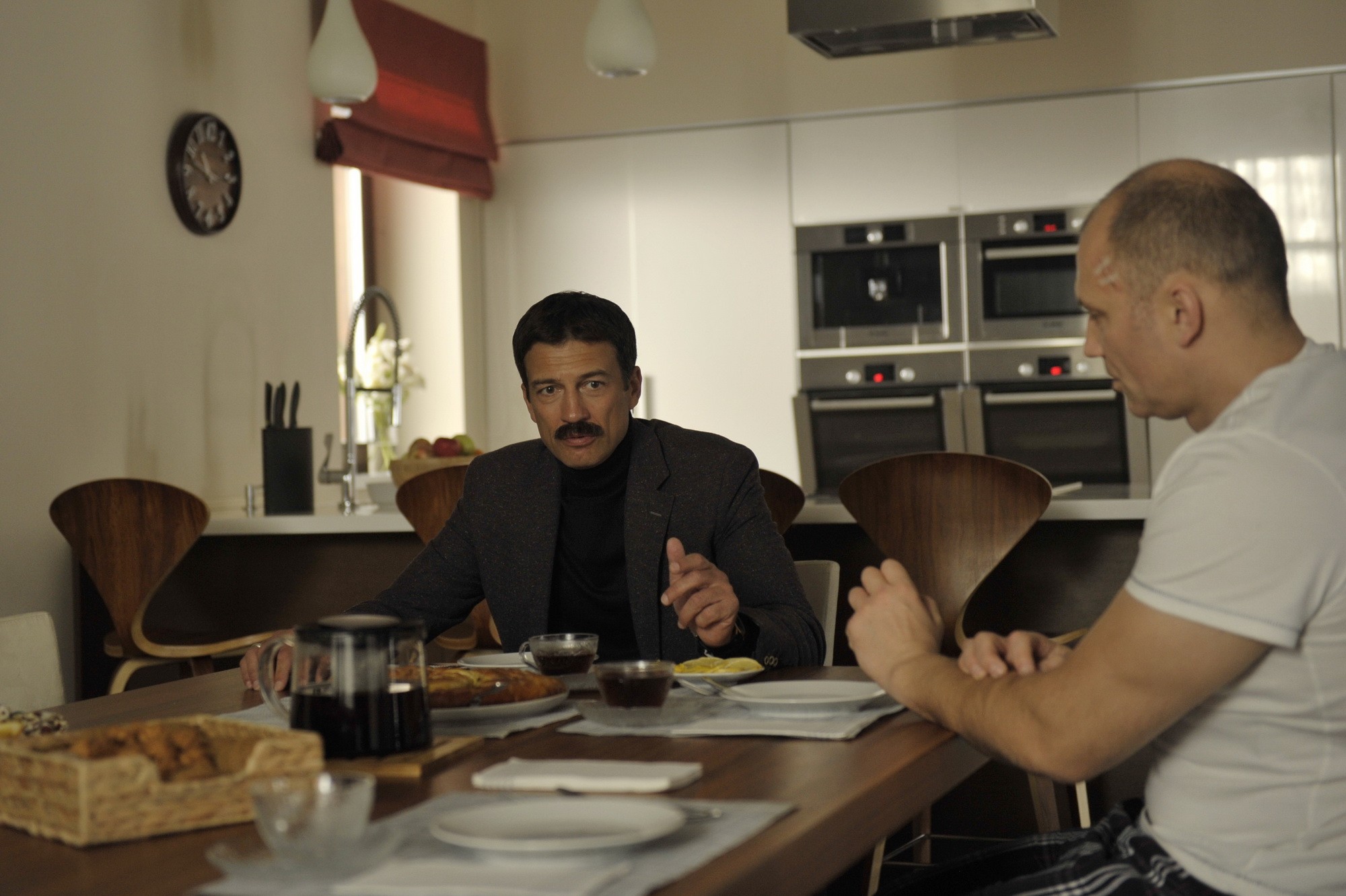 Сериал Частная жизнь (2021). Кадр N190237