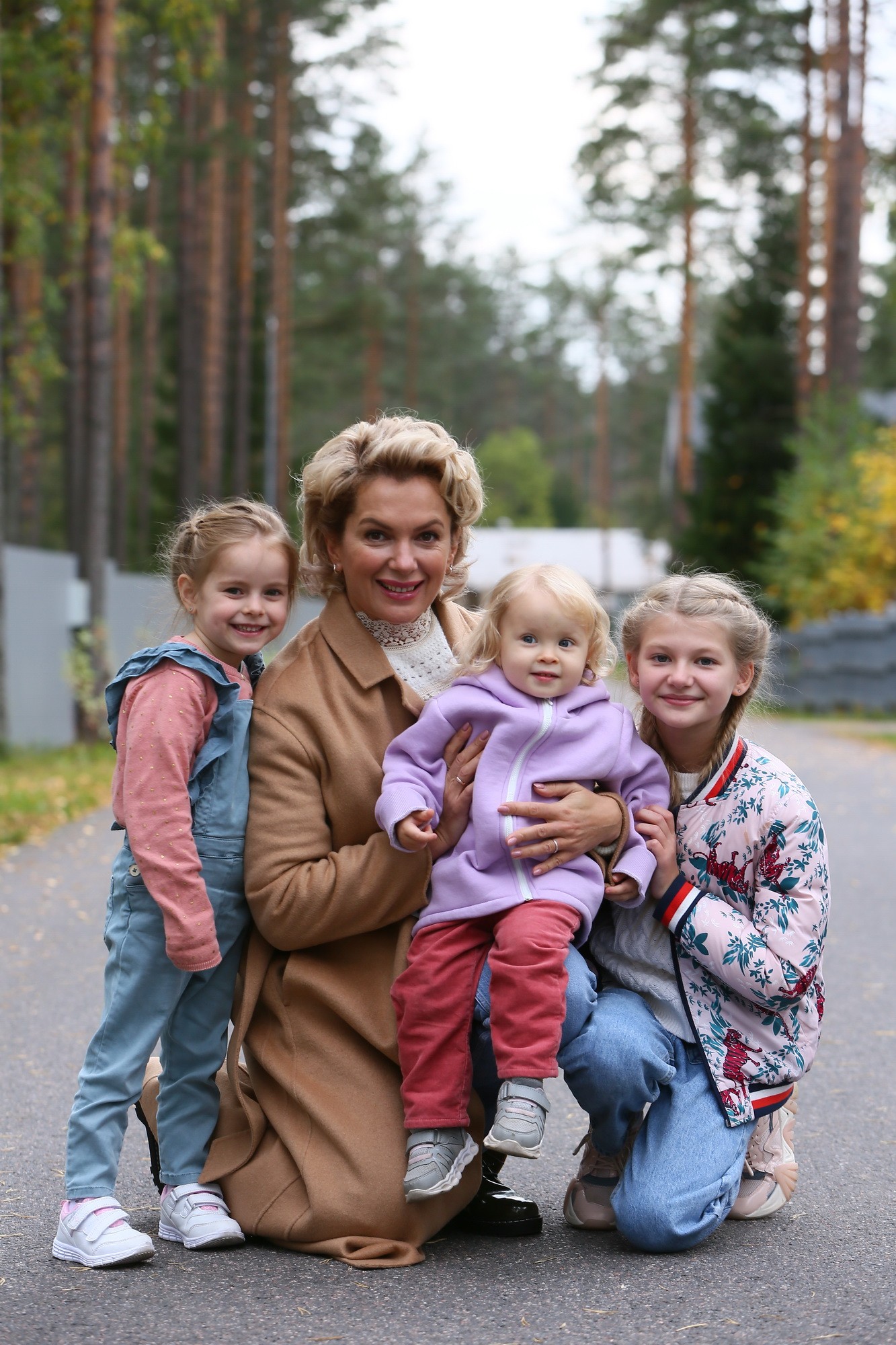 Сериал Анна Медиум (2021-2024). Кадр N191759
