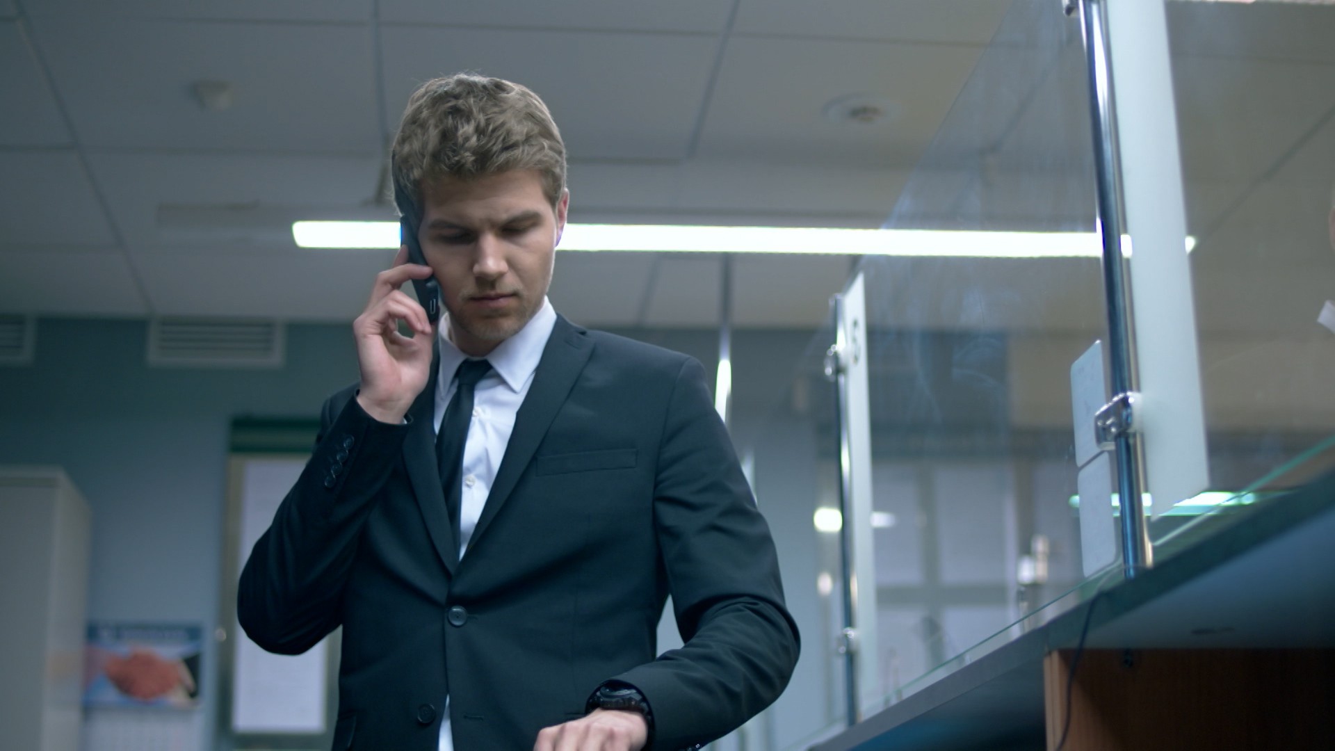 Сериал Клерк (2017). Кадр N194860