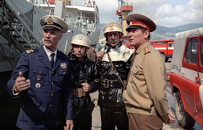 Фильм Тревожное воскресенье (1983). Кадр N180816