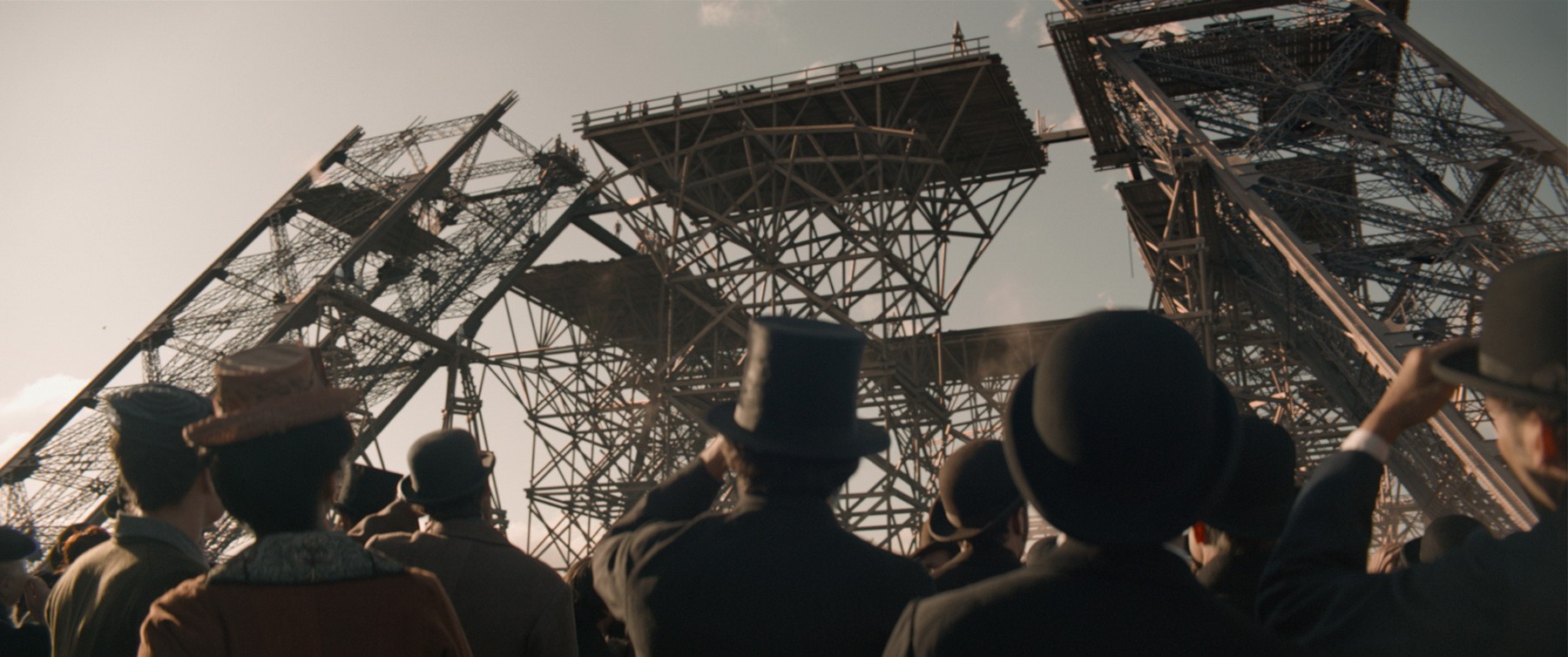 Фильм Эйфель (2021). Кадр N180921