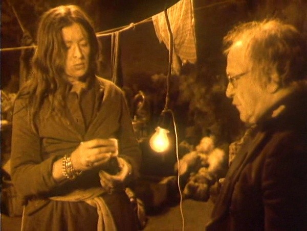 Фильм Письма мертвого человека (1986). Кадр N181158
