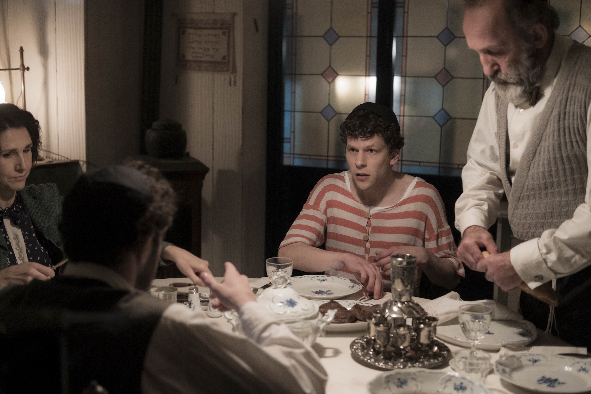 Фильм Сопротивление (2020). Кадр N182988