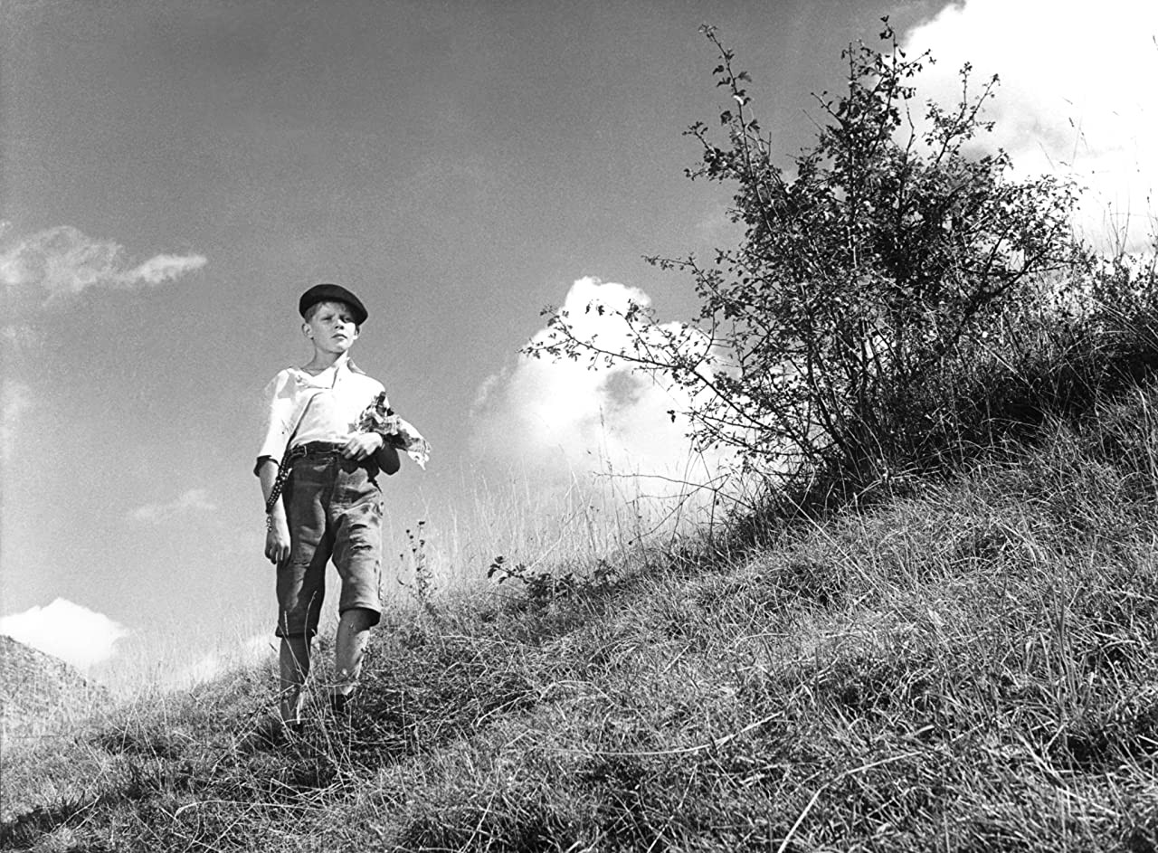 Фильм Запрещенные игры (1952). Кадр N183063