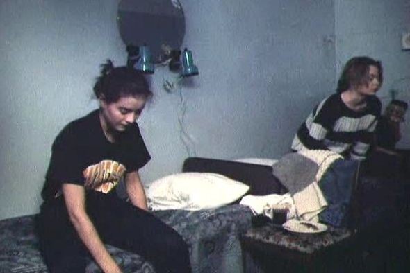 Фильм Танцующие призраки (1992). Кадр N183231