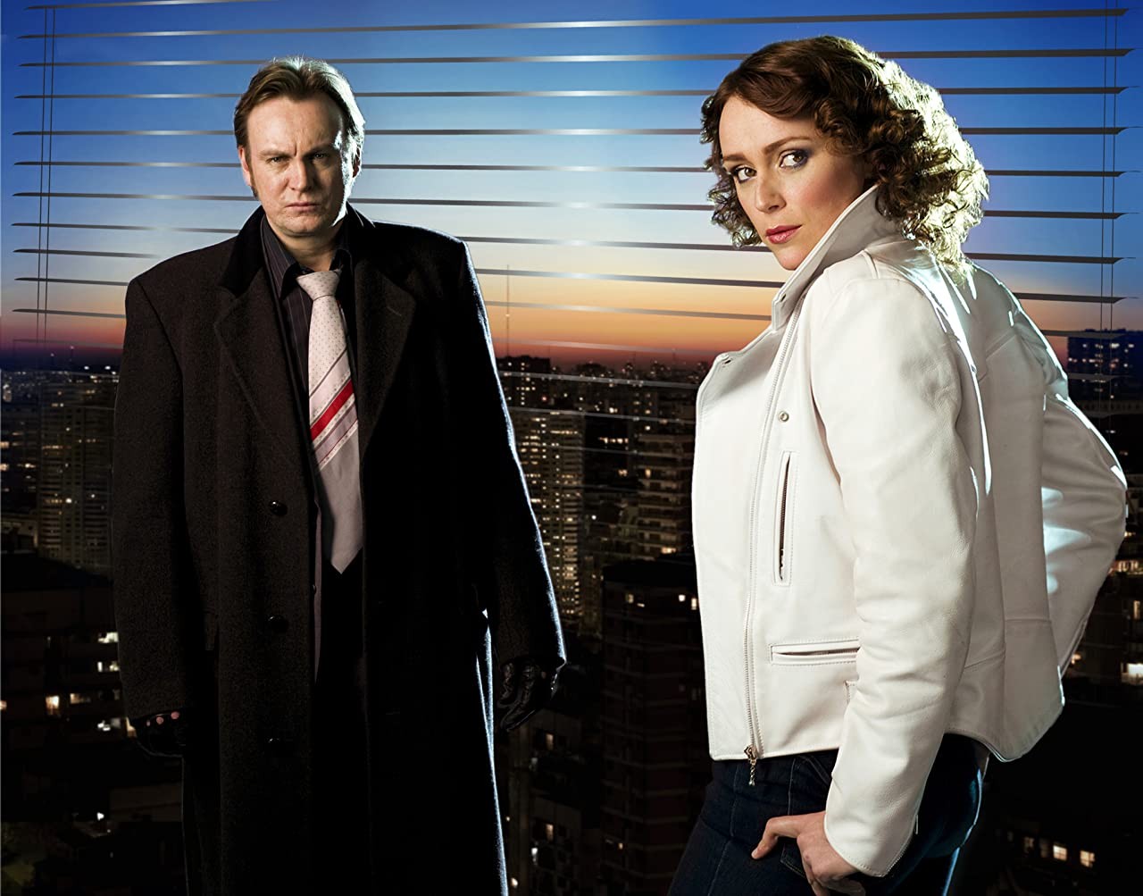 Сериал Прах к праху (2008-2010). Кадр N184351