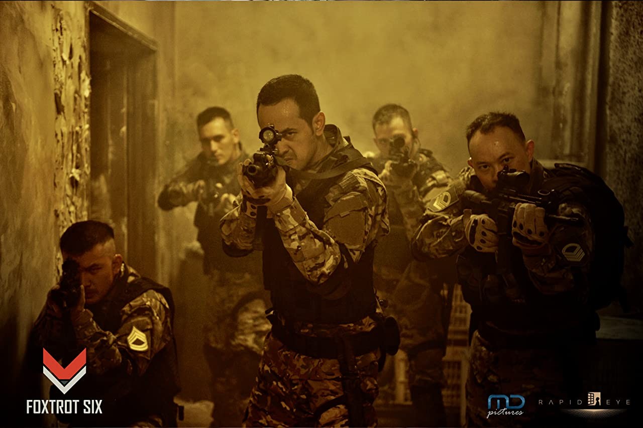 Фильм Отряд Фокстрот (2019). Кадр N184512