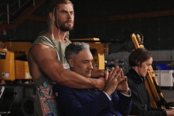 Marvel представила закулисное видео фильма "Тор 4: Любовь и Гром"