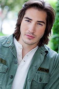 Адам Голд (Adam Michael Gold)