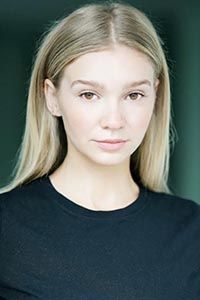 Эмили Джеймс (Emily James)