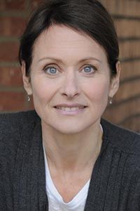 Хелен Эйденберг (Helen Eigenberg)