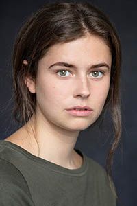 Элисон Оливер (Alison Oliver)