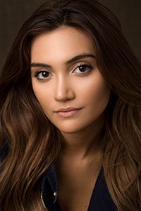 Даниэла Нивз (Daniela Nieves)