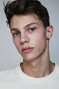 Зак Нельсон (Zack Nelson) Зак Нельсон (Zack Nelson)