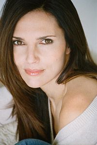 Эшли Лоуренс (Ashley Laurence)