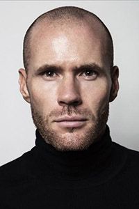 Оливер Тревена (Oliver Trevena) Оливер Тревена (Oliver Trevena)
