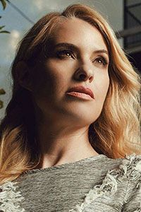 Лесли Гроссман (Leslie Grossman)