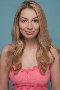 Елена Манакова