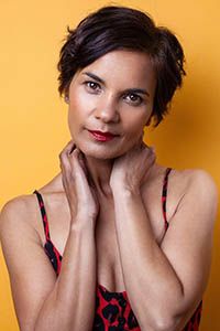 Рина Махони (Rina Mahoney)