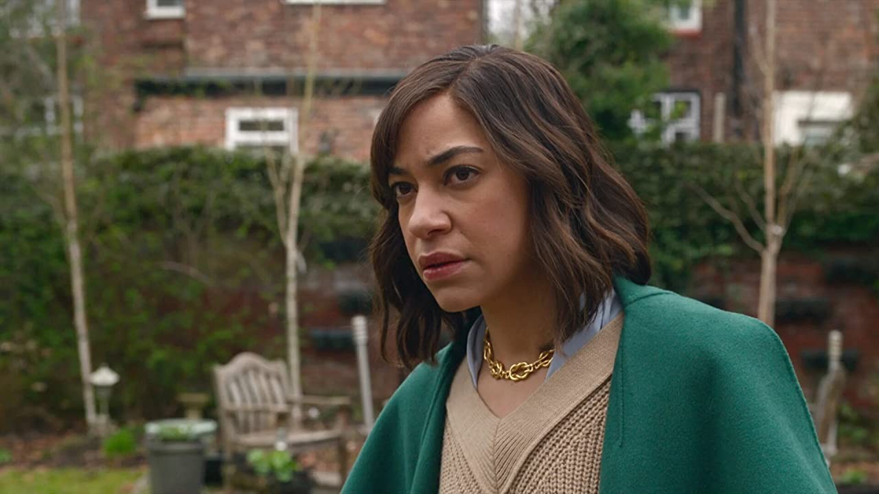 Сериал Прошлое не отпустит (2021). Кадр N195845