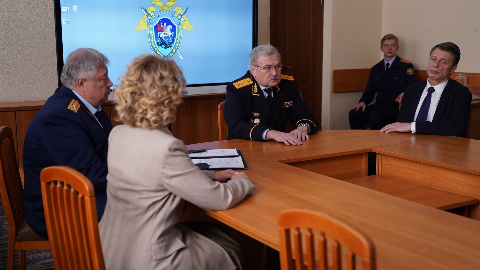 Сериал Анна Медиум (2021-2024). Кадр N197142