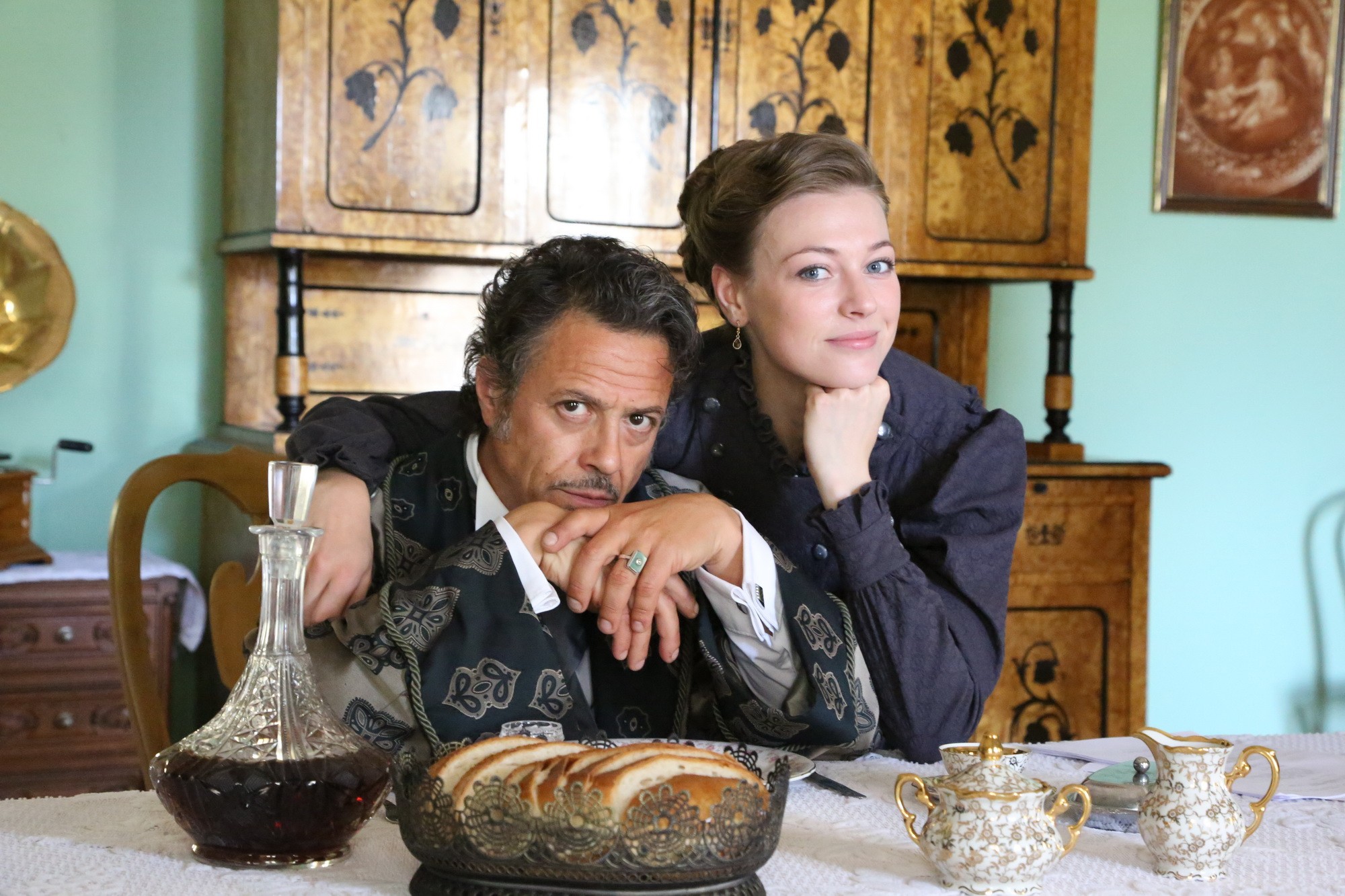 Сериал Анна-детективъ (2016-2022). Кадр N197203