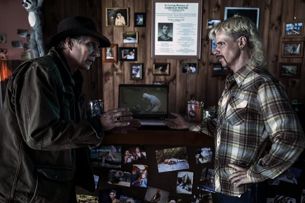 Сериал Джо против Кэрол (2022). Кадр N197439