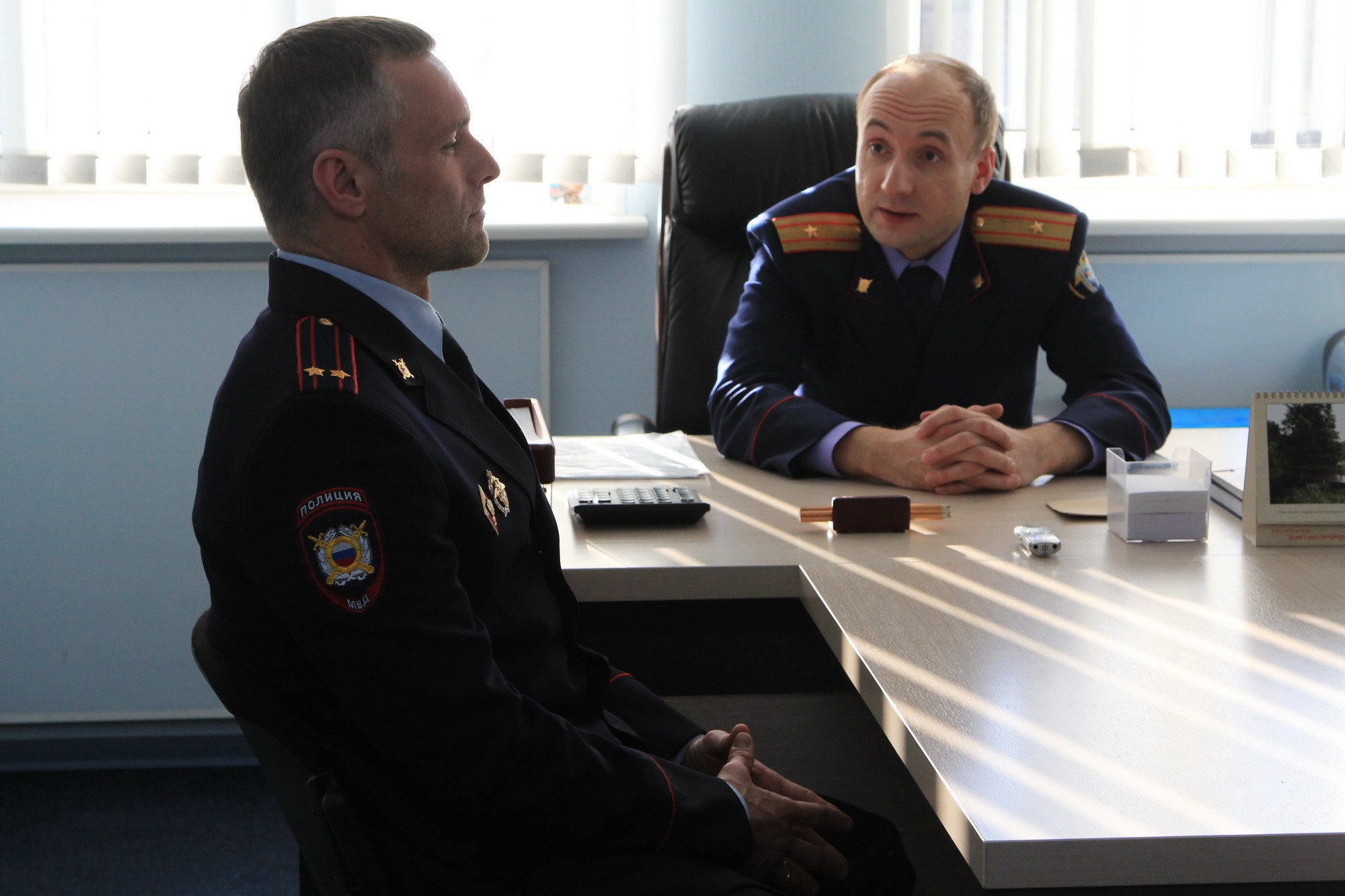 Сериал Анонимный детектив (2022). Кадр N198223