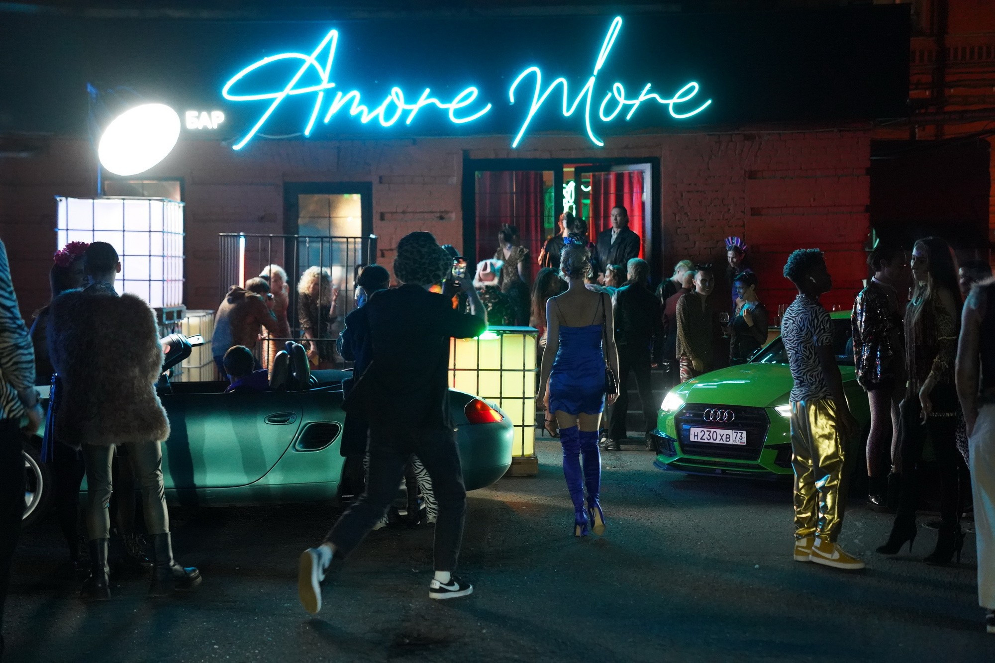Сериал AMORE MORE (2022). Кадр N199620