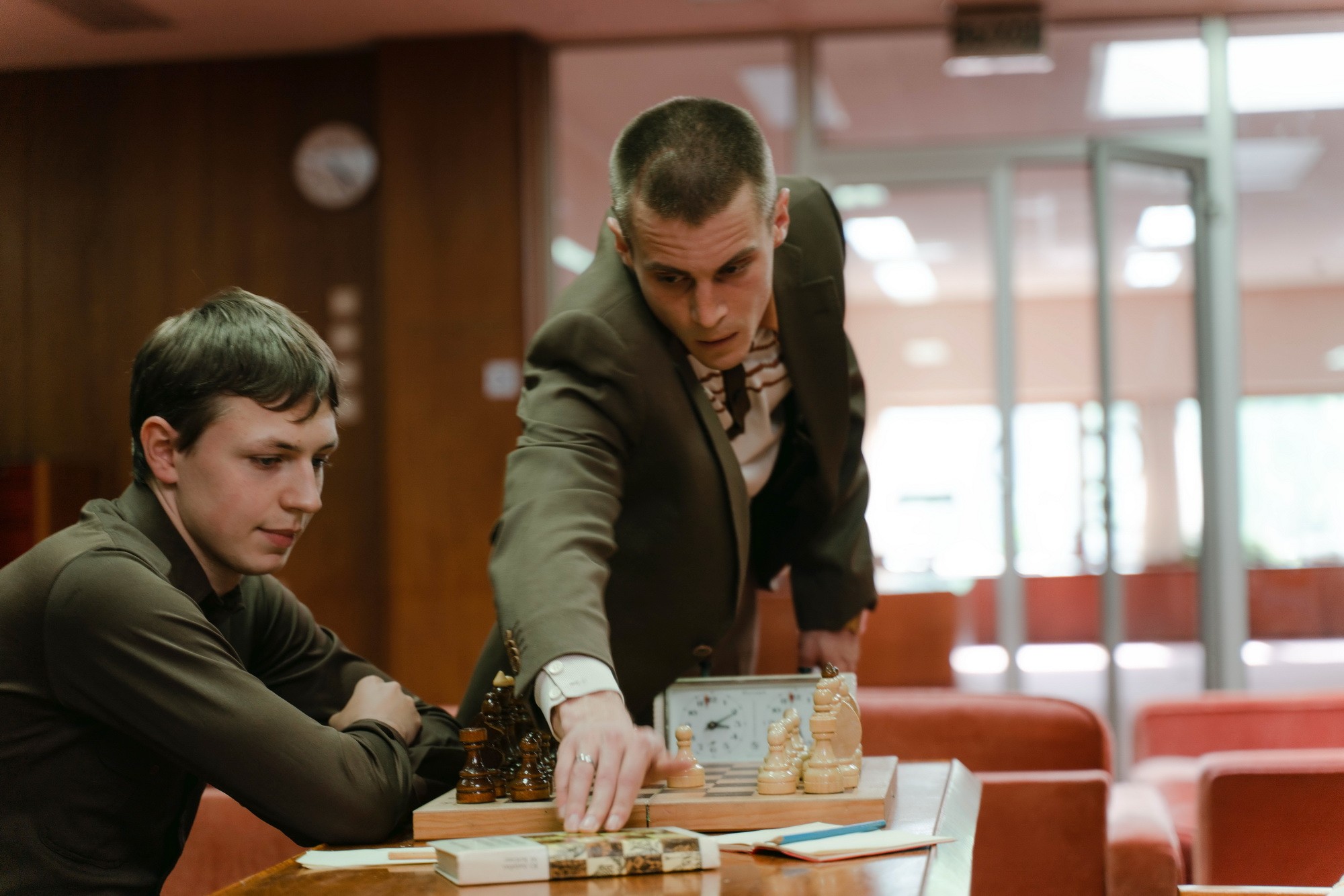 Сериал Фишер (2023-2025). Кадр N201493
