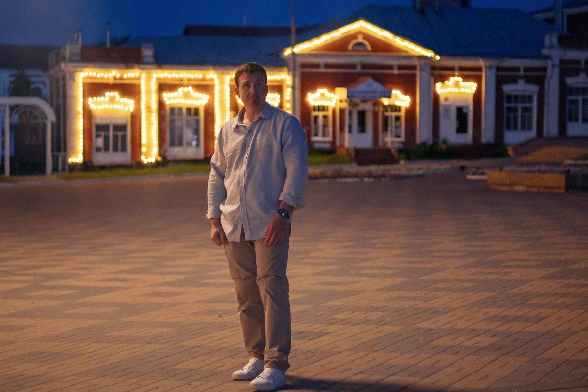 Фильм Одним днем (2022). Кадр N202462