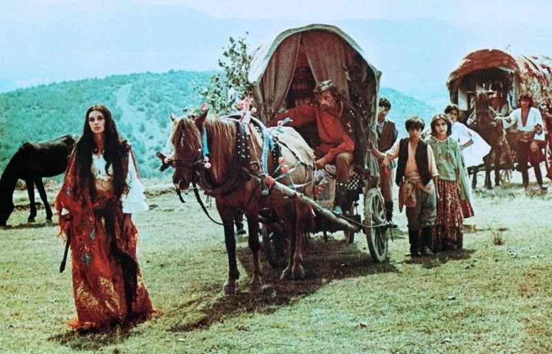 Фильм Табор уходит в небо (1976). Кадр N203309