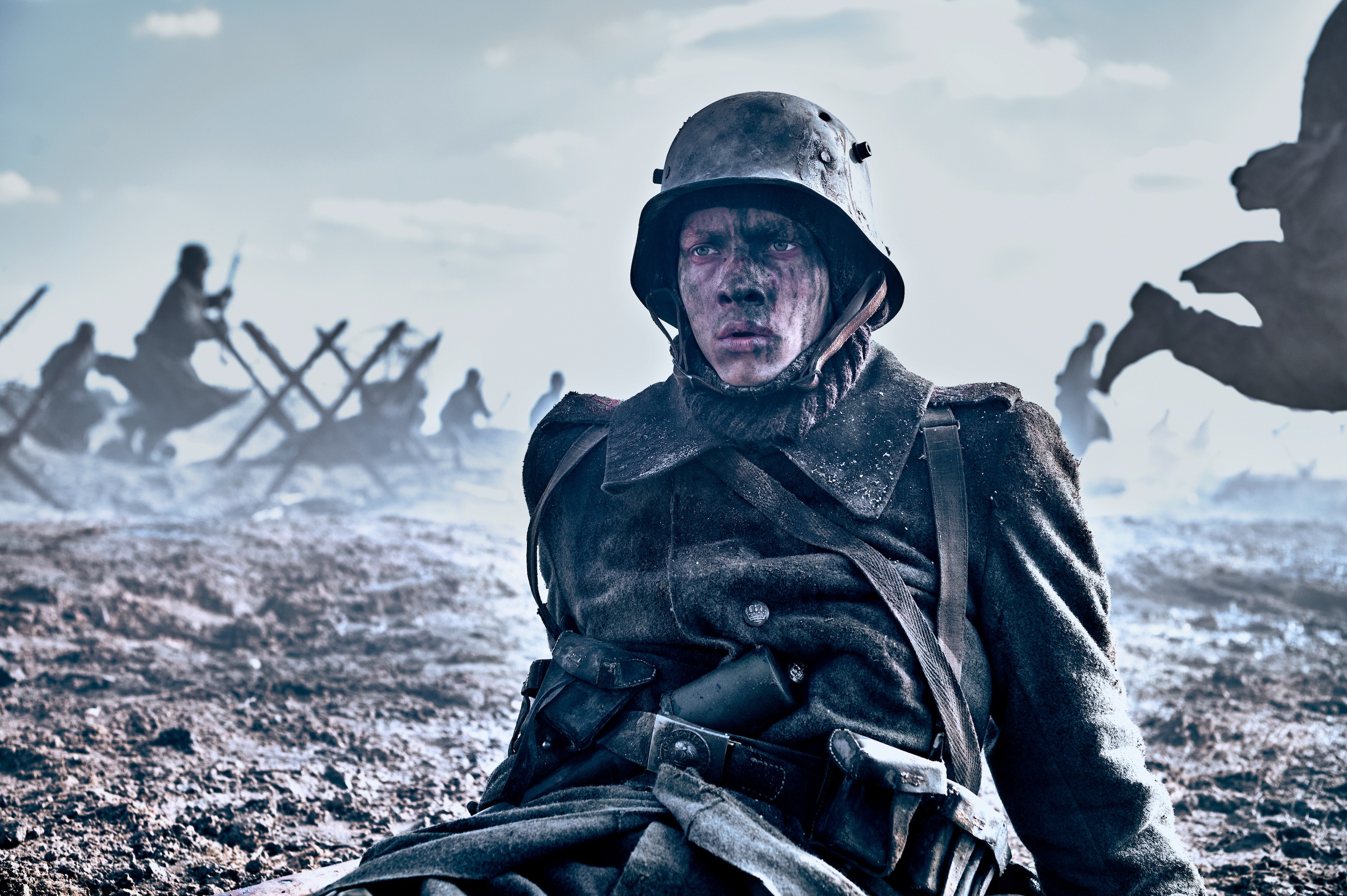 Фильм На Западном фронте без перемен (2022). Кадр N204246