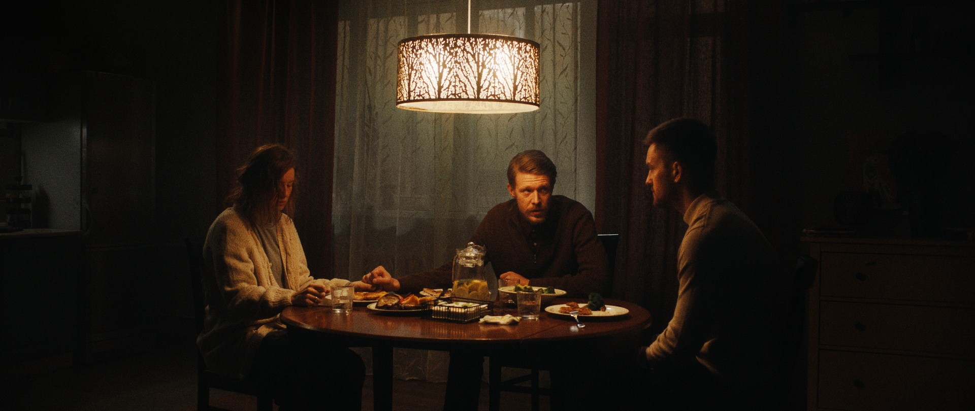 Фильм Сестры (2022). Кадр N206188
